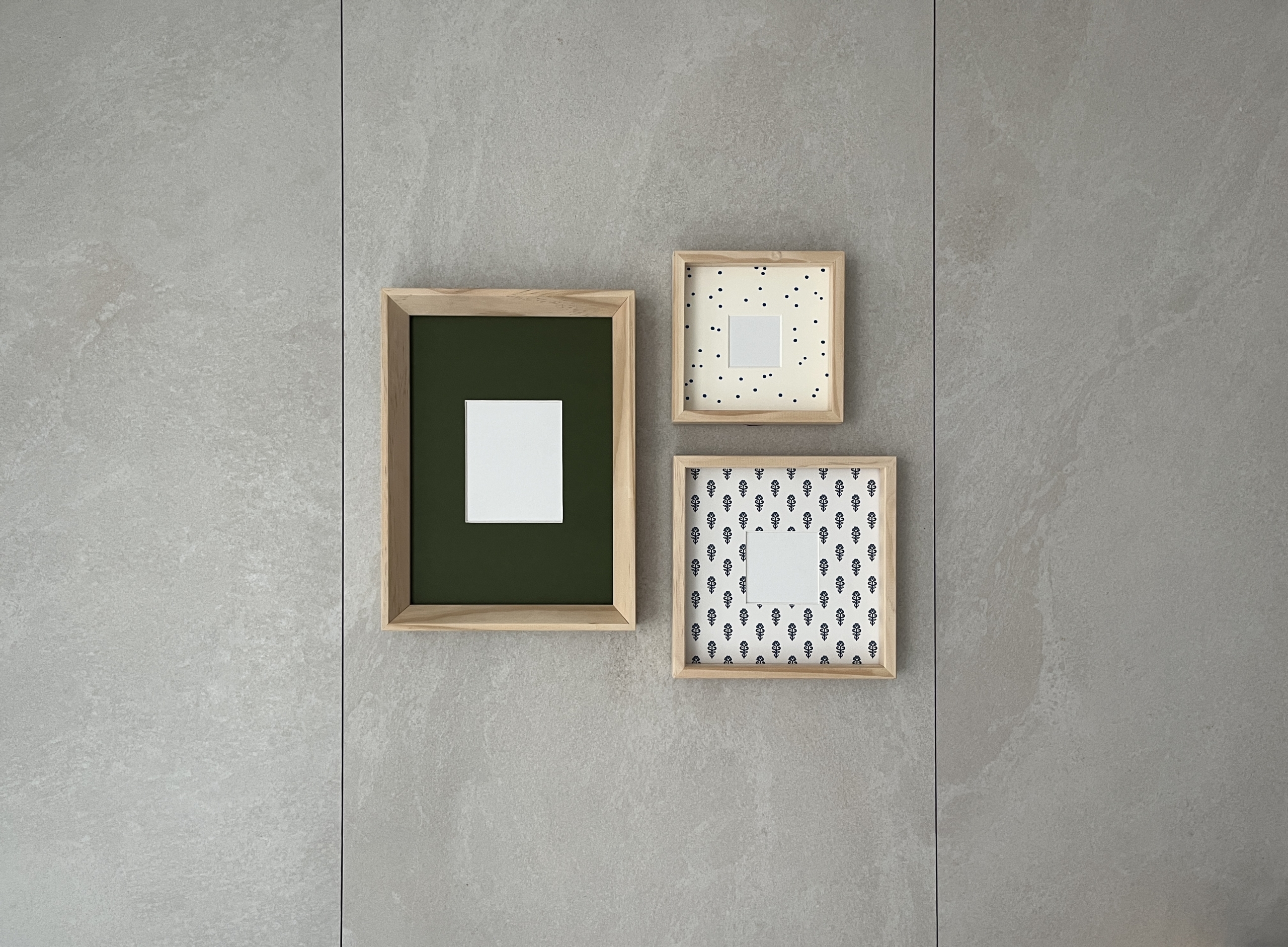 블루 플로럴 마운트 & 우드 프레임